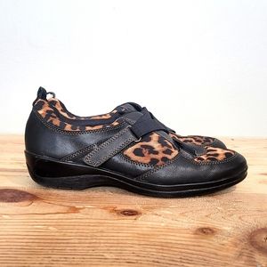 Softspots Leopard Print Leather Sneakers Brown Black Walking Comfort Size 7.5W